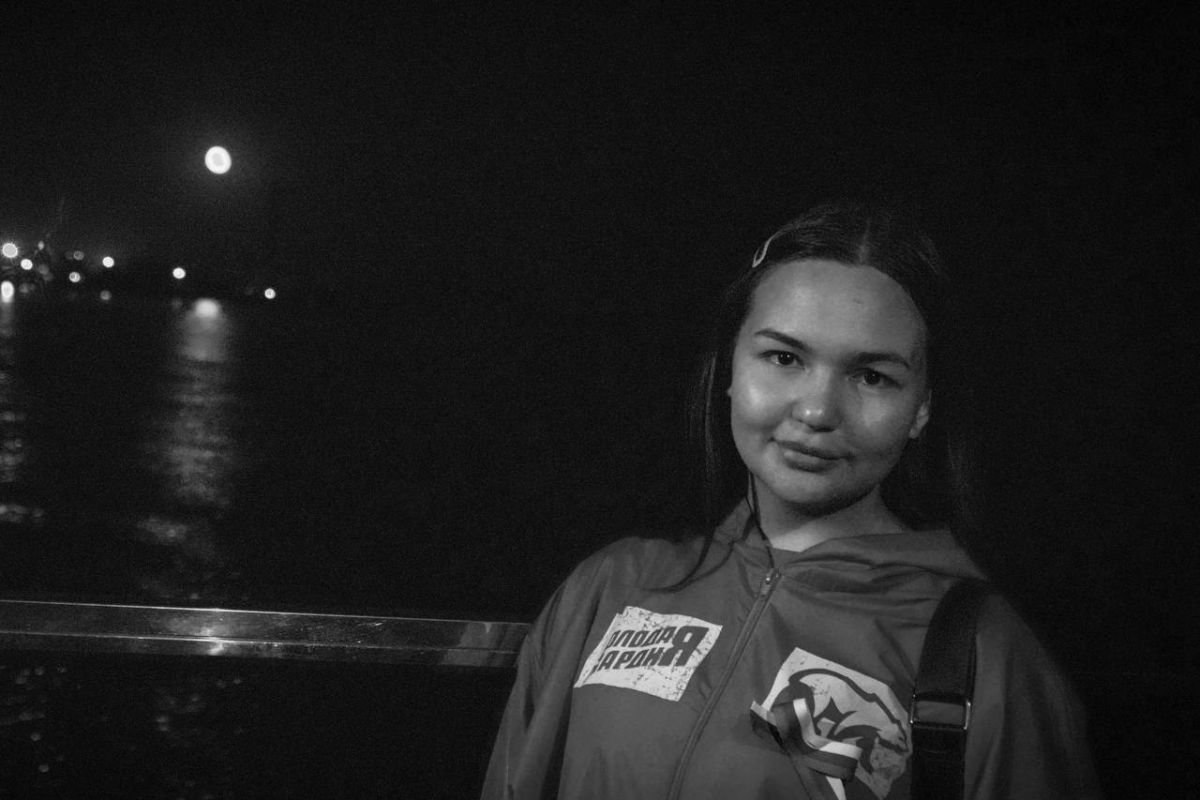 В Херсонской области погибла активистка «Молодой Гвардии Единой России», волонтер, 22-летняя Вероника Вельмамедова