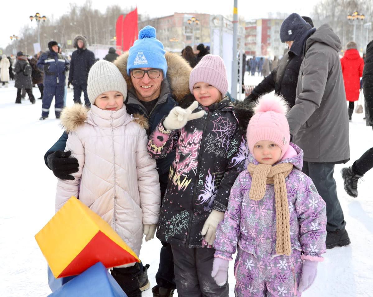 Дмитрий Кощенко: В День рождения нашего города я еще раз убедился, что Нижневартовск — это прежде всего люди и память о тех, кто стоял у истоков Дмитрий Кощенко: В День рождения нашего города я еще раз убедился, что Нижневартовск — это прежде всего люди и память о тех, кто стоял у истоков
