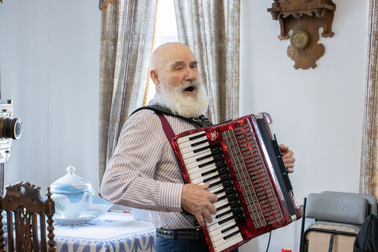 Проекту сургутского краеведческого музея «Красная школа» исполнилось 20 лет Проекту сургутского краеведческого музея «Красная школа» исполнилось 20 лет