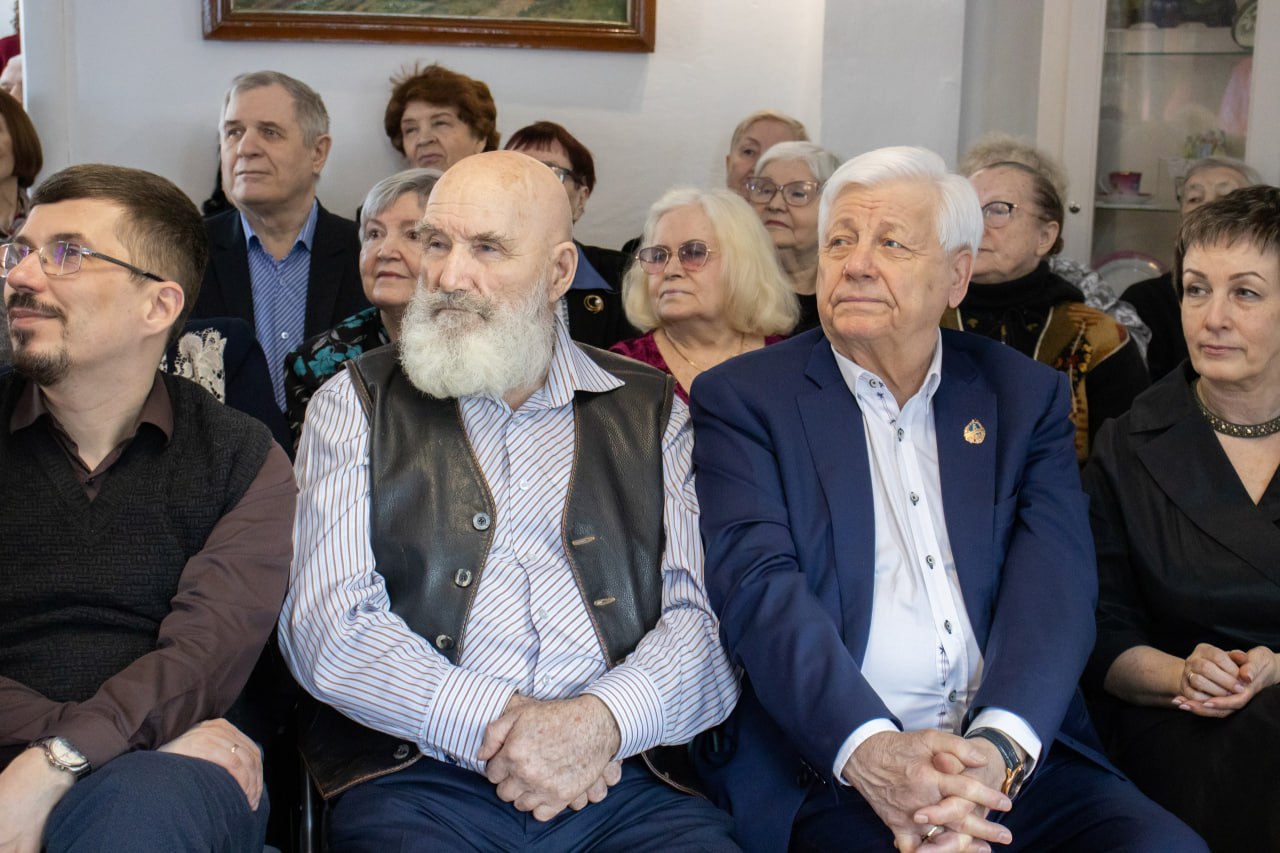 Проекту сургутского краеведческого музея «Красная школа» исполнилось 20 лет Проекту сургутского краеведческого музея «Красная школа» исполнилось 20 лет