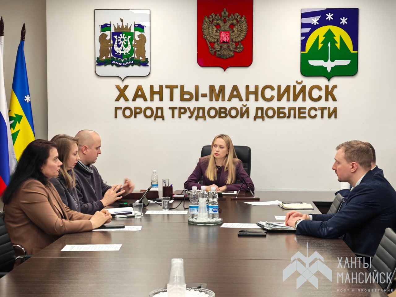 Развитие въездного и внутреннего туризма обсудили в Администрации Ханты-Мансийска