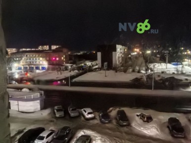 Блэкаут на Интере.. Второй день не горят фонари в непосредственной близости от офиса Горэлектросети