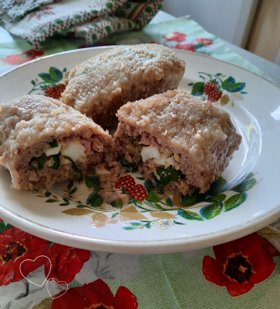 Мясные зразы с оригинальной начинкой для вашего стола