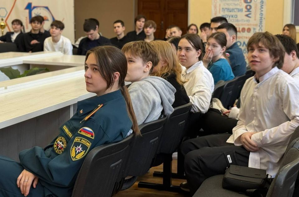 �����10� ��������� ������ ����������� ������� � � ����� ������, �������� 2� ����� � �������� ������� ������������� ��������� ������������� �������������� � ���������� � ������ ��������������