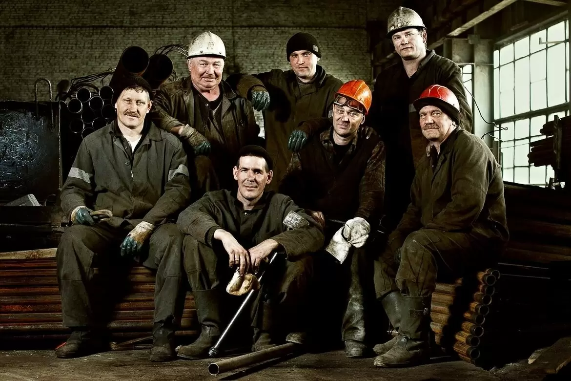 Причины массового ухода мужчин с заводов