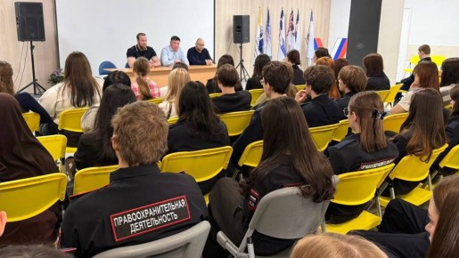 «Чистое поколение – 2026»: сургутским студентам рассказывают о вреде наркотических средств