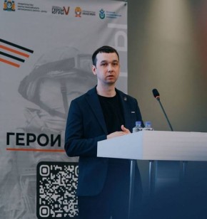 Выпускник проекта «Герои Югры», герой СВО Денис Вынгилев назначен заместителем директора АНО «Дом народов Югры»