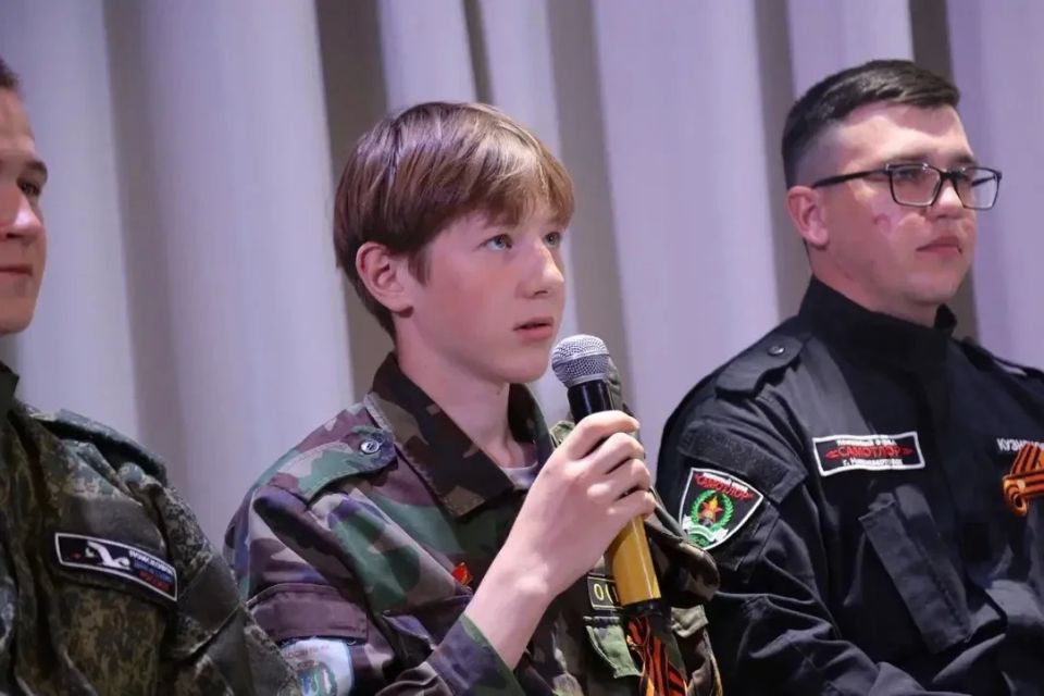 ПОИСКОВОЕ ДВИЖЕНИЕ. В школе №44 состоялась пресс-конференция по итогам весеннего этапа патриотической акции «Вахта Памяти - 2026» ПОИСКОВОЕ ДВИЖЕНИЕ. В школе №44 состоялась пресс-конференция по итогам весеннего этапа патриотической акции «Вахта Памяти - 2026»