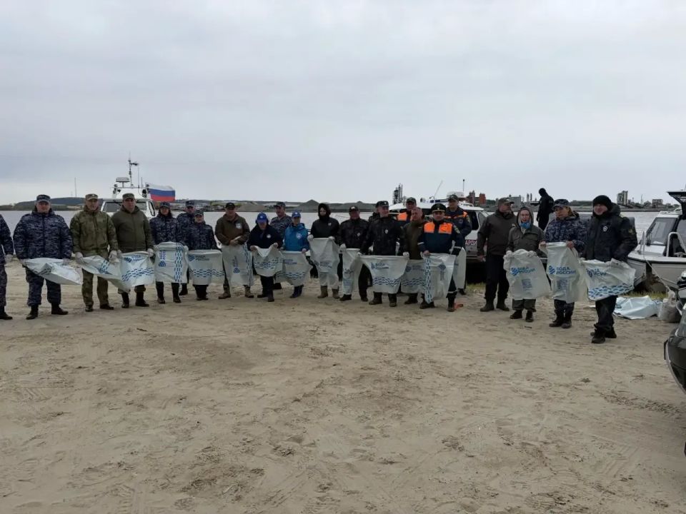 Сотрудники ГИМС МЧС России по Югре приняли участие во Всероссийском дне без сетей Сотрудники ГИМС МЧС России по Югре приняли участие во Всероссийском дне без сетей