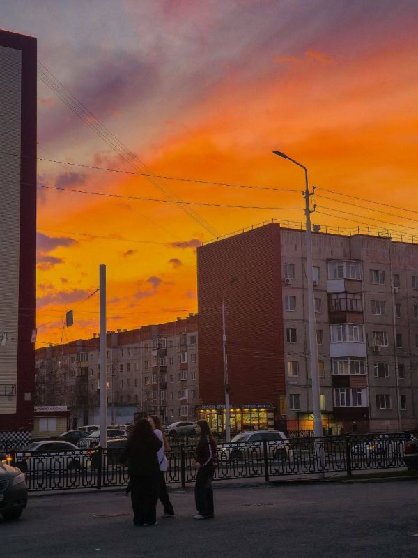 Жизнь – это наслаждение каждым закатом и ожиданием следующего восхода Жизнь – это наслаждение каждым закатом и ожиданием следующего восхода