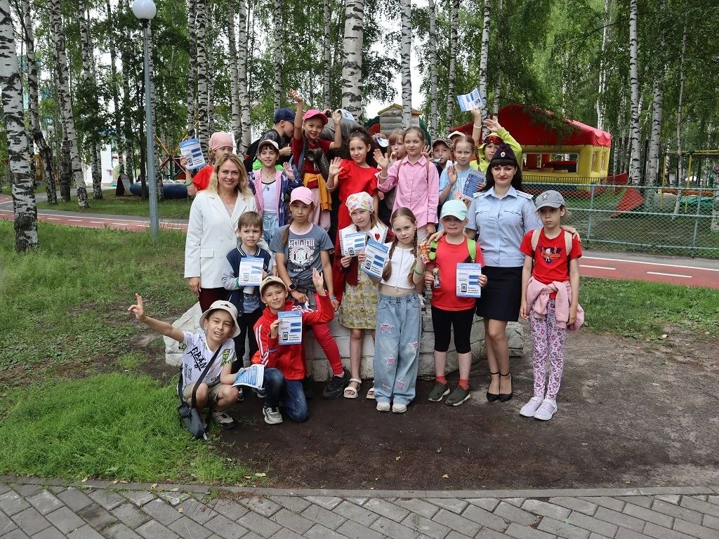 Каникулы с пользой: Полиция и общественники Югры против мошенников Каникулы с пользой: Полиция и общественники Югры против мошенников