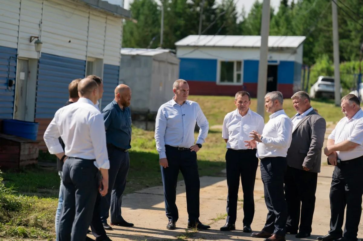 Руслан Кухарук оценил состояние инфраструктурных и духовных объектов в Октябрьском Руслан Кухарук оценил состояние инфраструктурных и духовных объектов в Октябрьском
