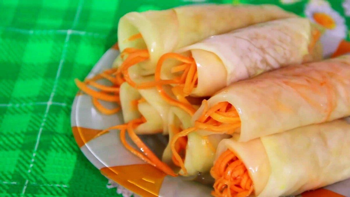 Капустные рулетики с морковью: идеальная закуска для любого праздника
