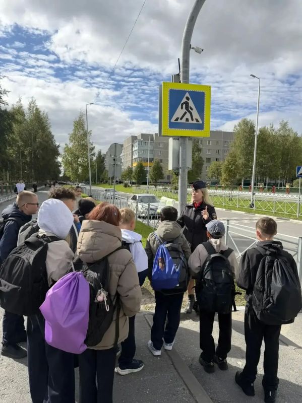 Сотни жителей Югры стали участниками профилактических мероприятий в рамках акции «Внимание, дети!» Сотни жителей Югры стали участниками профилактических мероприятий в рамках акции «Внимание, дети!»
