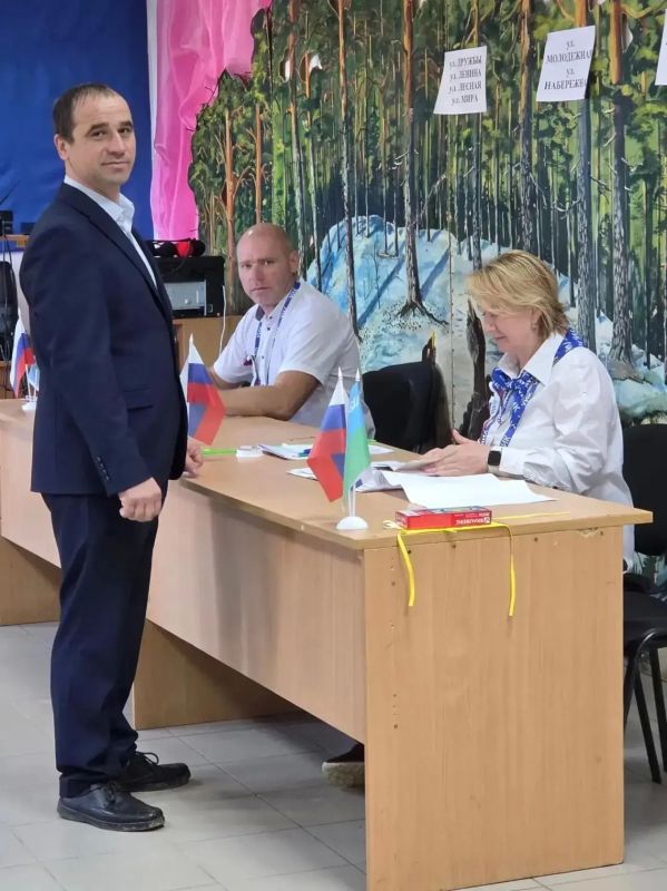 В Югре продолжается голосование жителей, проживающих в труднодоступных местностях В Югре продолжается голосование жителей, проживающих в труднодоступных местностях