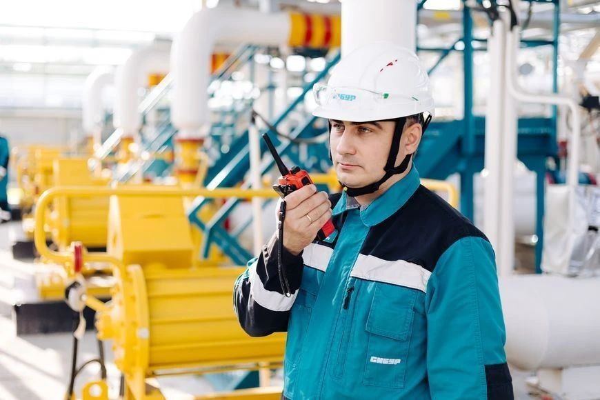 Дмитрий Кощенко: Уважаемые работники нефтяной и газовой промышленности! Дорогие ветераны отрасли! От всего сердца поздравляю с профессиональным праздником! Дмитрий Кощенко: Уважаемые работники нефтяной и газовой промышленности! Дорогие ветераны отрасли! От всего сердца поздравляю с профессиональным праздником!