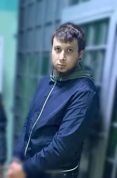 Внимание, розыск . За совершение особо тяжких преступлений нижневартовская полиция разыскивает Артёма Александровича Горвата, 04.10.1996 года рождения