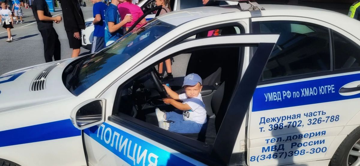 Площадка Госавтоинспекции стала точкой притяжения на масштабном мероприятии "Кросс нации" Площадка Госавтоинспекции стала точкой притяжения на масштабном мероприятии "Кросс нации"