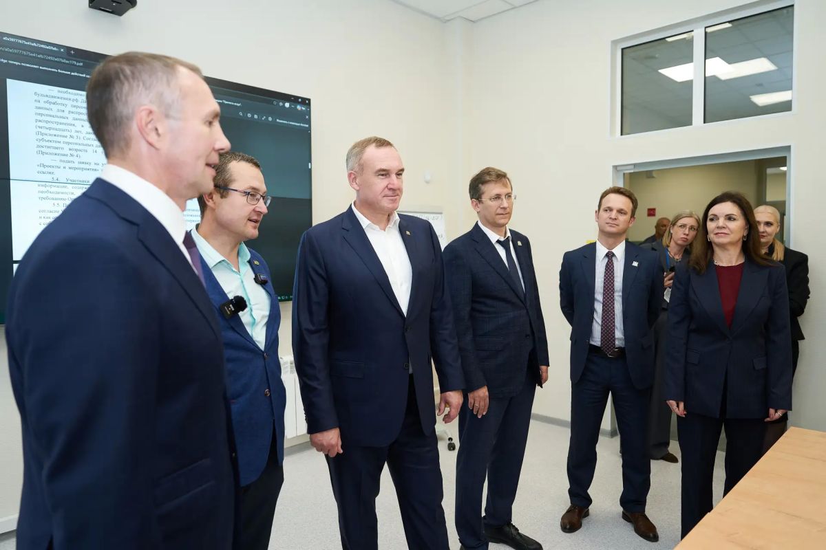 Руслан Кухарук: Продолжил рабочую поездку в Югорске Руслан Кухарук: Продолжил рабочую поездку в Югорске