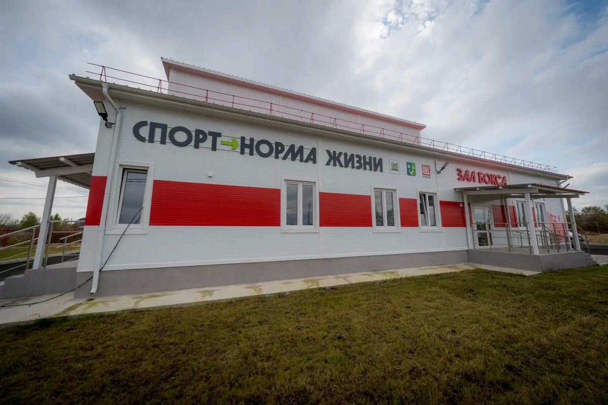Руслан Кухарук: С главой Советского района Евгением Ивановичем Буренковым, командой Правительства Югры и депутатами в ходе рабочей поездки проинспектировали ключевые объекты социальноинфраструктурного развития территории Руслан Кухарук: С главой Советского района Евгением Ивановичем Буренковым, командой Правительства Югры и депутатами в ходе рабочей поездки проинспектировали ключевые объекты социальноинфраструктурного развития территории