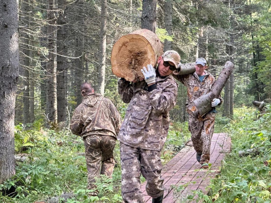 Очистка «Самаровского чугаса» продолжается Очистка «Самаровского чугаса» продолжается