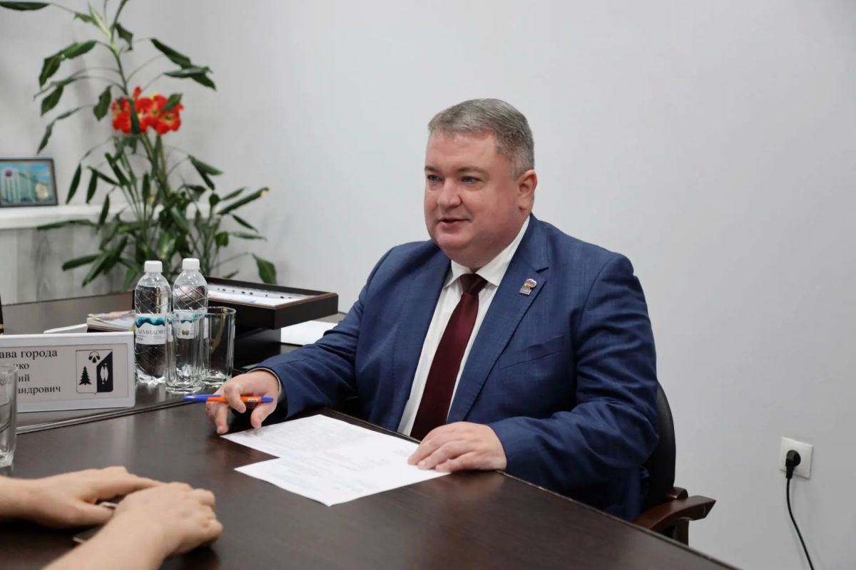 Дмитрий Кощенко: Провёл личный приём граждан в общественной приёмной местного отделения партии «Единая Россия» Дмитрий Кощенко: Провёл личный приём граждан в общественной приёмной местного отделения партии «Единая Россия»