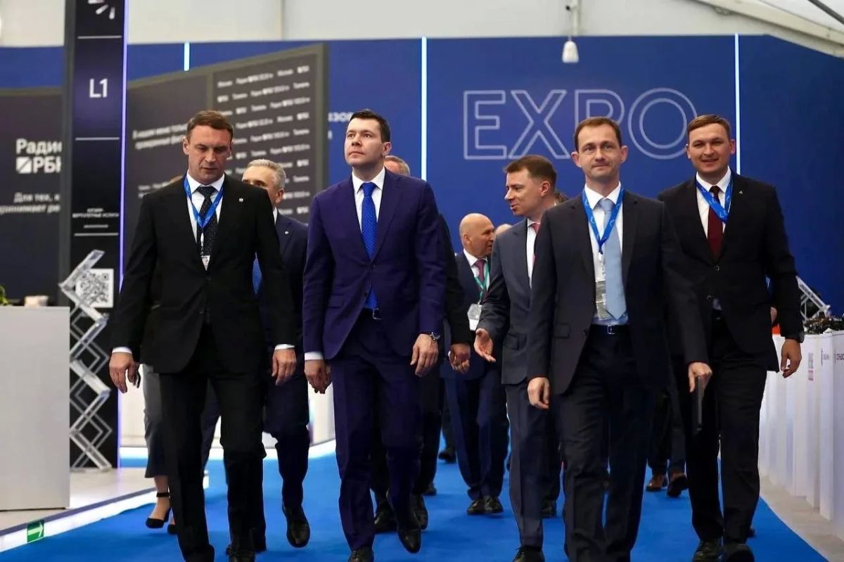 Губернатор Югры Руслан Кухарук работает на TNF-2026 Губернатор Югры Руслан Кухарук работает на TNF-2026