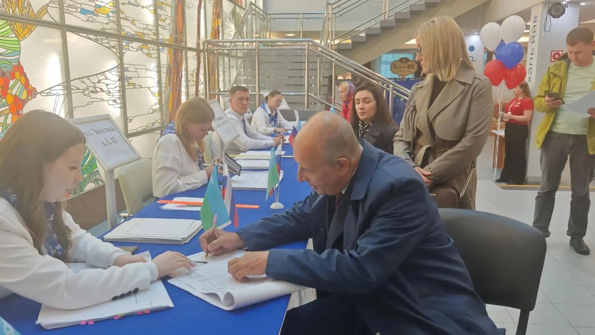 Сегодня началась масштабная кампания по выборам депутатов Государственной Думы РФ, Думы Югры, Тюменской областной Думы и Думы города Ханты-Мансийска Сегодня началась масштабная кампания по выборам депутатов Государственной Думы РФ, Думы Югры, Тюменской областной Думы и Думы города Ханты-Мансийска