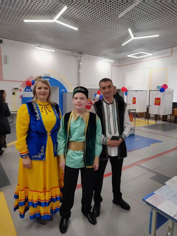 Голосуем вместе со всей страной! Голосуем вместе со всей страной!