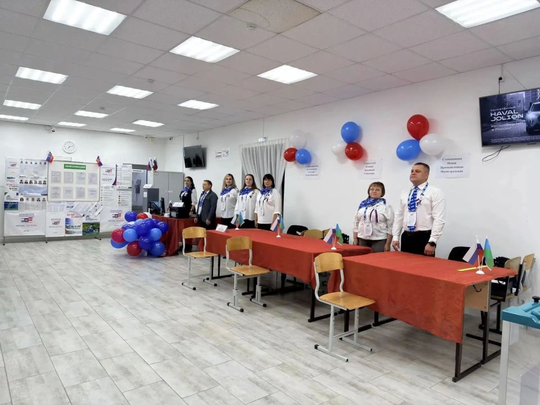 На избирательных участках Югры началось голосование на выборах депутатов Государственной Думы РФ, Думы Ханты-Мансийского автономного округа - Югры, Тюменской областной Думы и муниципальных выборах На избирательных участках Югры началось голосование на выборах депутатов Государственной Думы РФ, Думы Ханты-Мансийского автономного округа - Югры, Тюменской областной Думы и муниципальных выборах