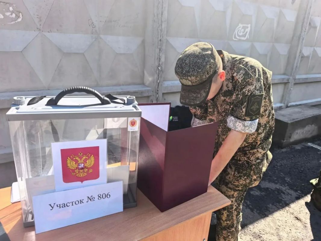 В ДНР накануне свой голос отдали югорские бойцы — участники СВО В ДНР накануне свой голос отдали югорские бойцы — участники СВО