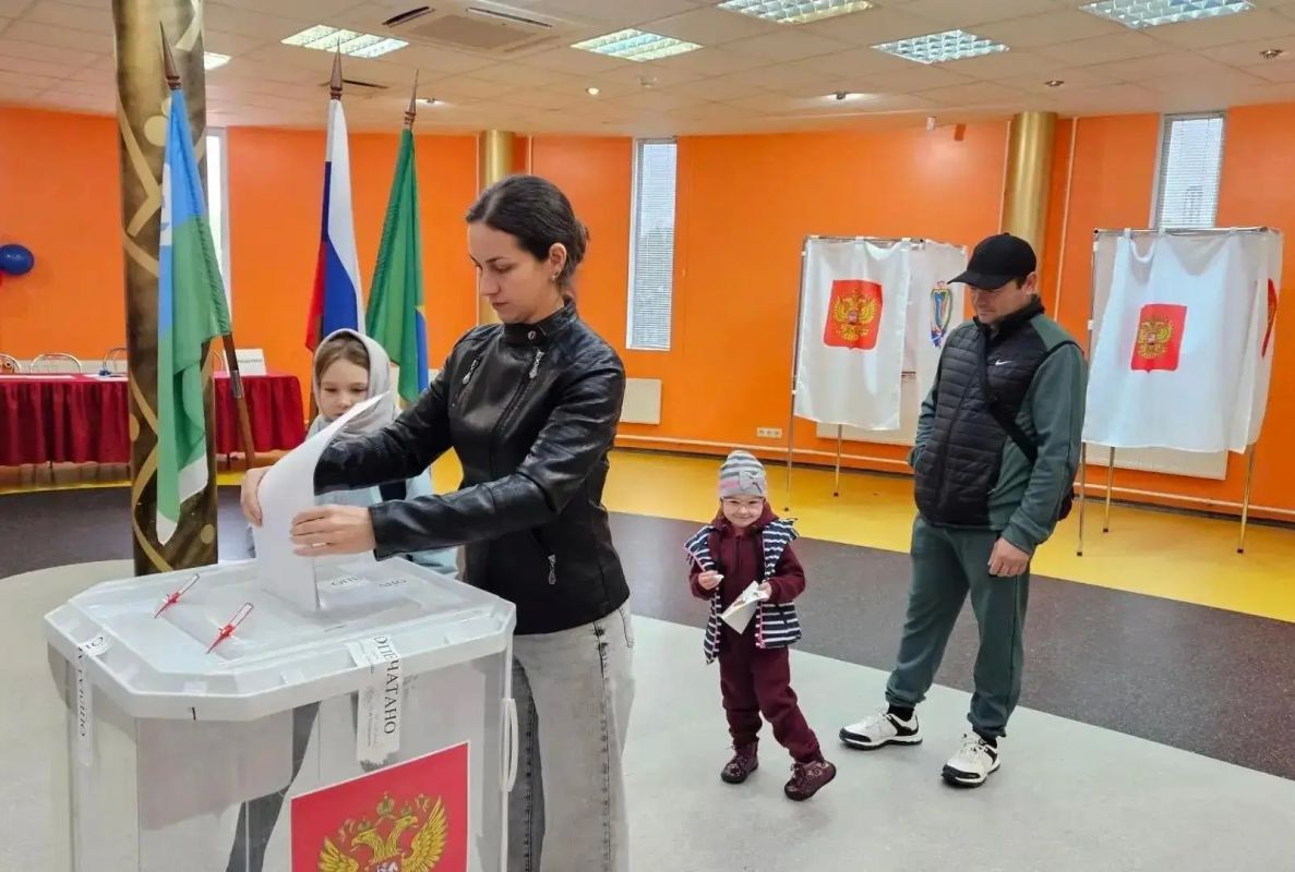 В Югре продолжается голосование В Югре продолжается голосование