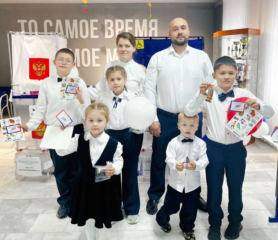 В Югре продолжается голосование на выборах в Государственную Думу РФ, Думу Ханты-Мансийского автономного округа, Тюменскую областную Думу, а также в представительные органы муниципальных образований