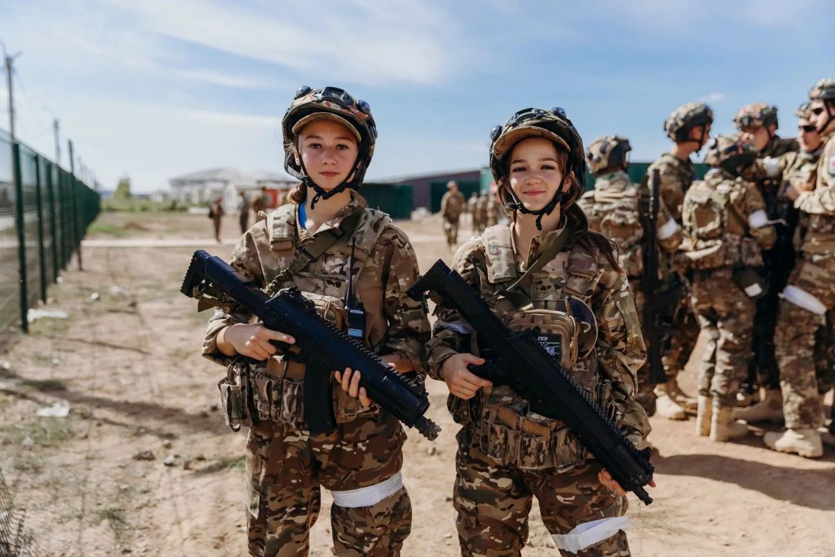«РОСИЧ» — в числе лучших: сургутяне завоевали серебро «Зарницы 2.0» «РОСИЧ» — в числе лучших: сургутяне завоевали серебро «Зарницы 2.0»