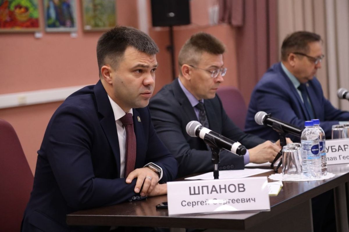 Дмитрий Кощенко: Дал старт двухдневным командно-штабным учениям с муниципальным звеном единой государственной системы предупреждения и ликвидации чрезвычайных ситуаций, а также с органами управления и силами гражданской... Дмитрий Кощенко: Дал старт двухдневным командно-штабным учениям с муниципальным звеном единой государственной системы предупреждения и ликвидации чрезвычайных ситуаций, а также с органами управления и силами гражданской...