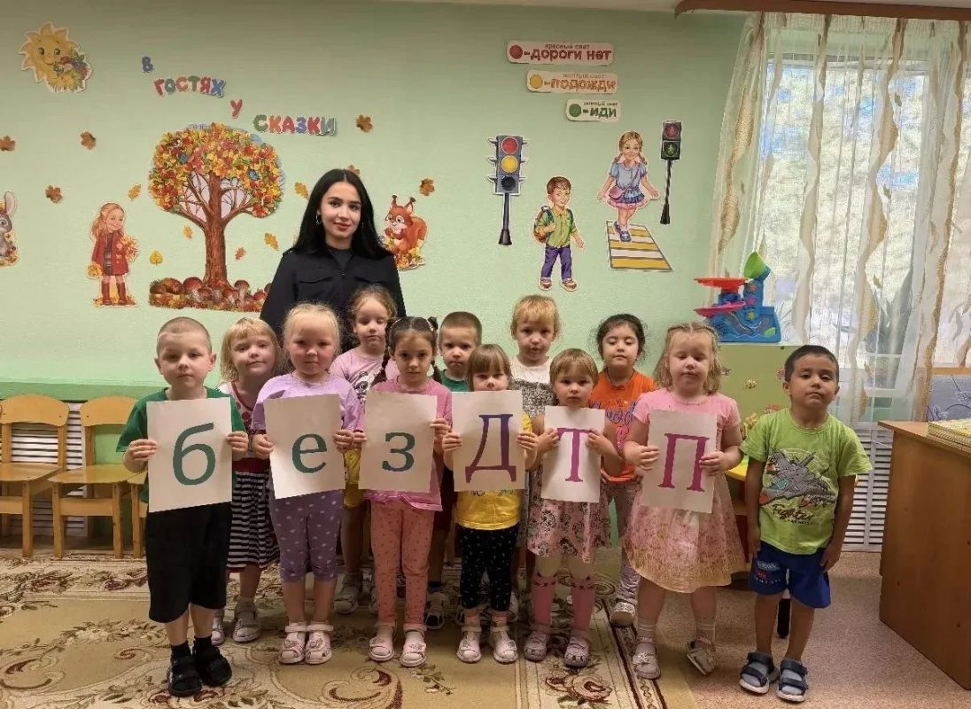 Более десятка тысяч школьников Югры прининяли участие во Всероссийской неделе безопасности дорожного движения Более десятка тысяч школьников Югры прининяли участие во Всероссийской неделе безопасности дорожного движения