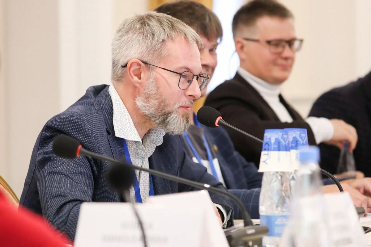 Департамент культуры Югры в партнерстве с Комитетом по культуре Санкт-Петербурга провел круглый стол на полях XII Санкт-Петербургского международного форума объединенных культур Департамент культуры Югры в партнерстве с Комитетом по культуре Санкт-Петербурга провел круглый стол на полях XII Санкт-Петербургского международного форума объединенных культур