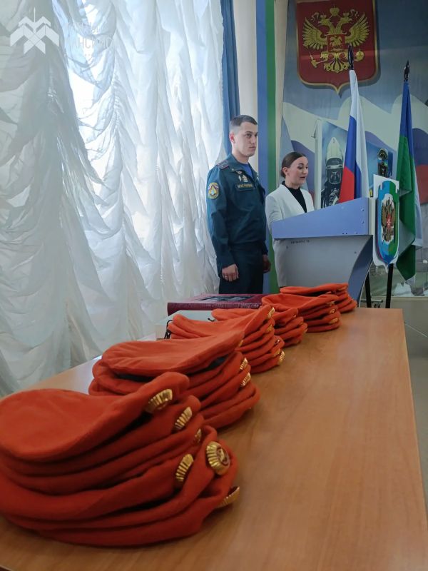 27 маленьких хантымансийцев сегодня стали юными спасателями 27 маленьких хантымансийцев сегодня стали юными спасателями