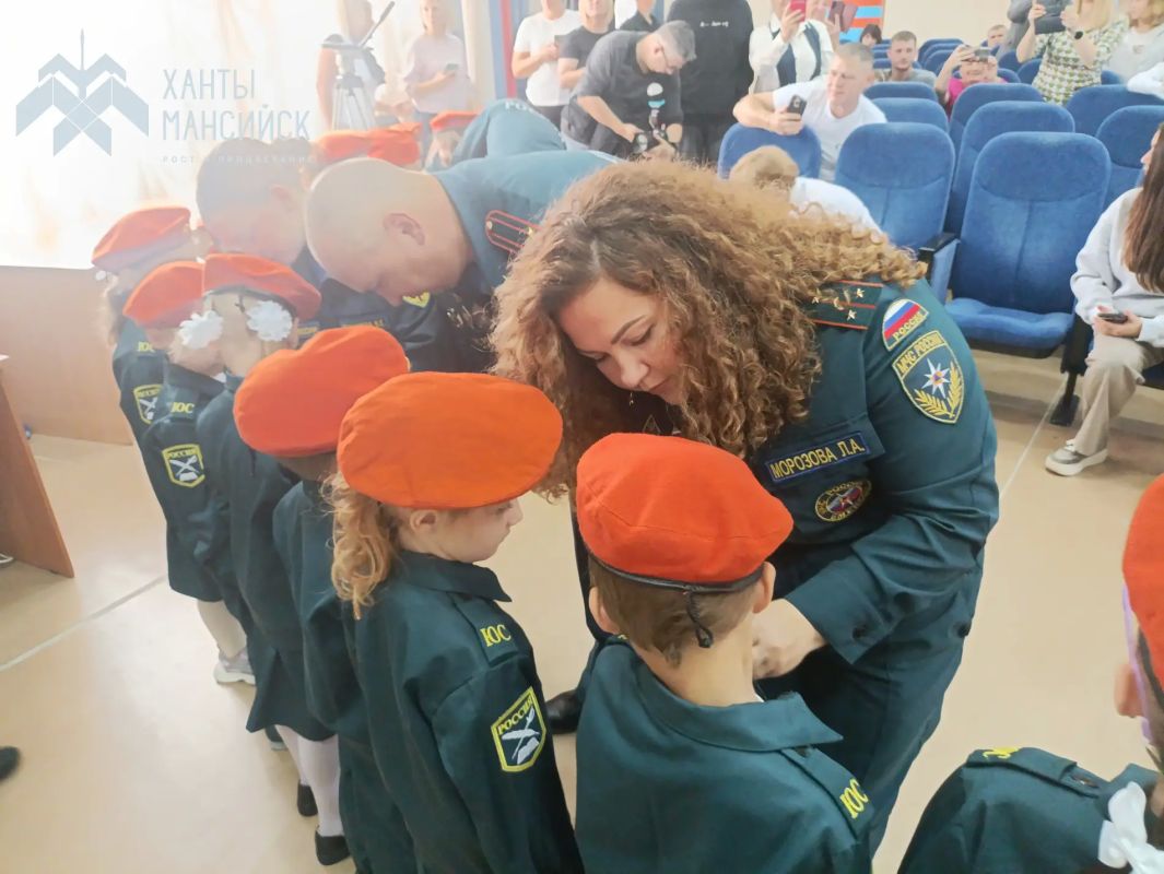 27 маленьких хантымансийцев сегодня стали юными спасателями 27 маленьких хантымансийцев сегодня стали юными спасателями