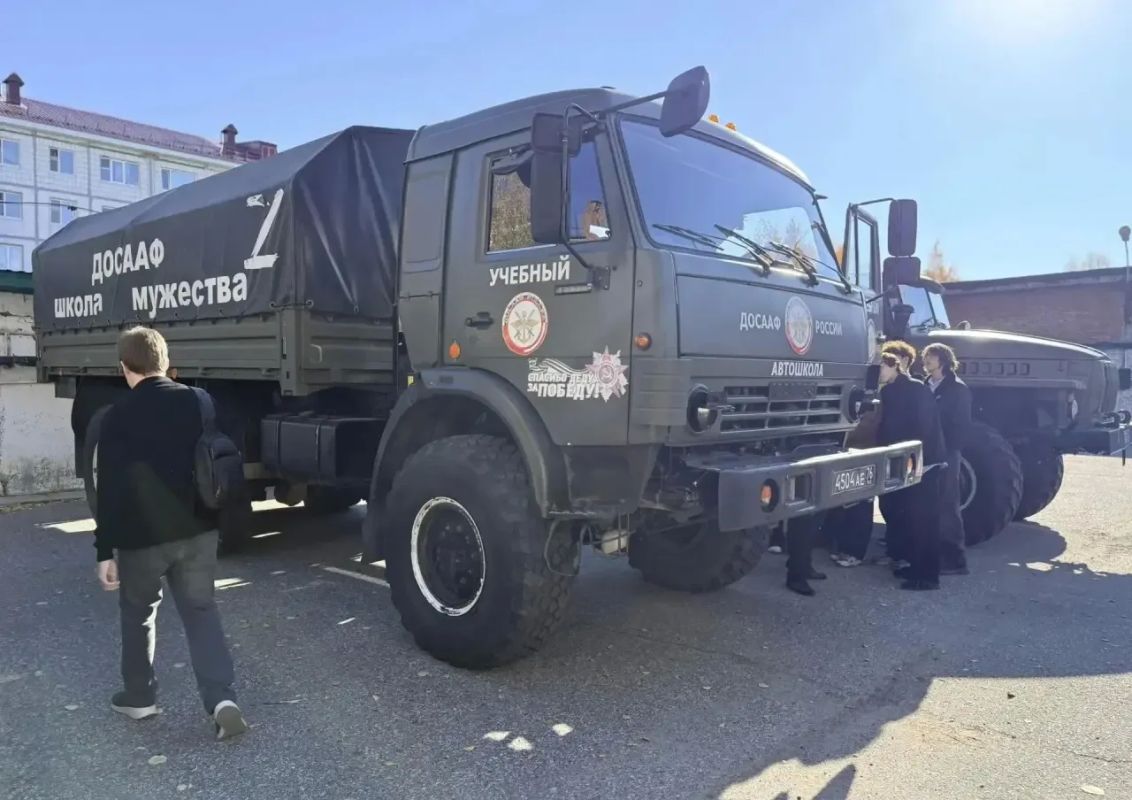 В ДОСААФ Нижневартовска дан старт новому учебному году В ДОСААФ Нижневартовска дан старт новому учебному году