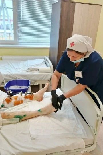 Югорские сёстры милосердия помогали раненым в госпитале Курска Югорские сёстры милосердия помогали раненым в госпитале Курска