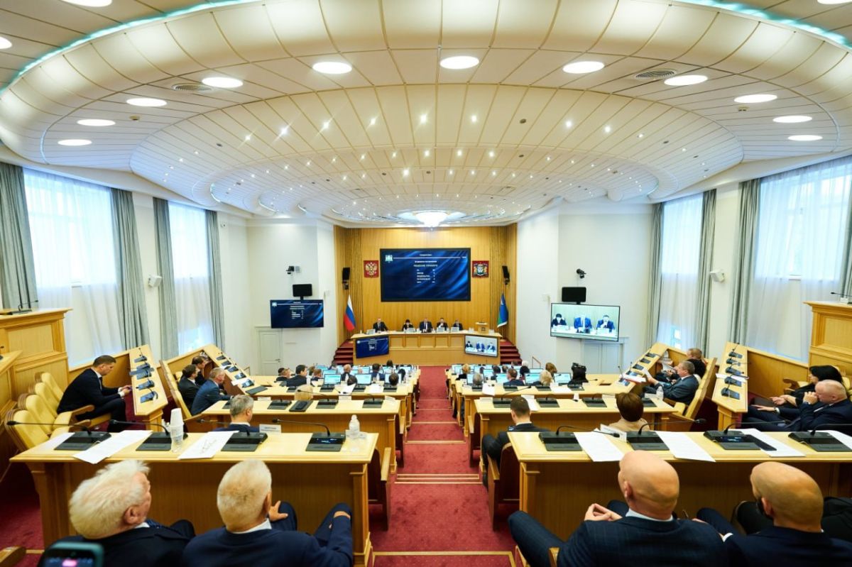 Руслан Кухарук подвел итоги первого заседания Думы Югры восьмого созыва Руслан Кухарук подвел итоги первого заседания Думы Югры восьмого созыва