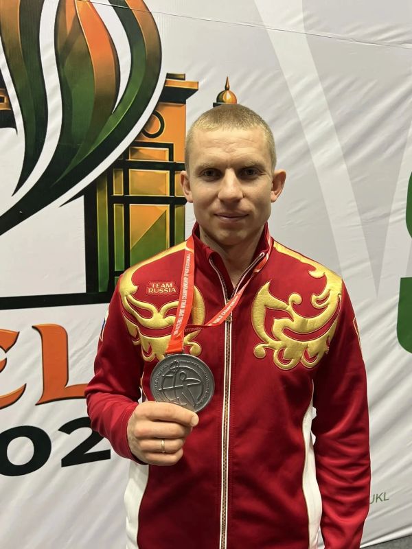 Гиревики Югры завоевали медали чемпионата и первенства мира Гиревики Югры завоевали медали чемпионата и первенства мира