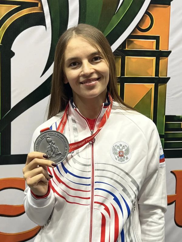 Гиревики Югры завоевали медали чемпионата и первенства мира Гиревики Югры завоевали медали чемпионата и первенства мира