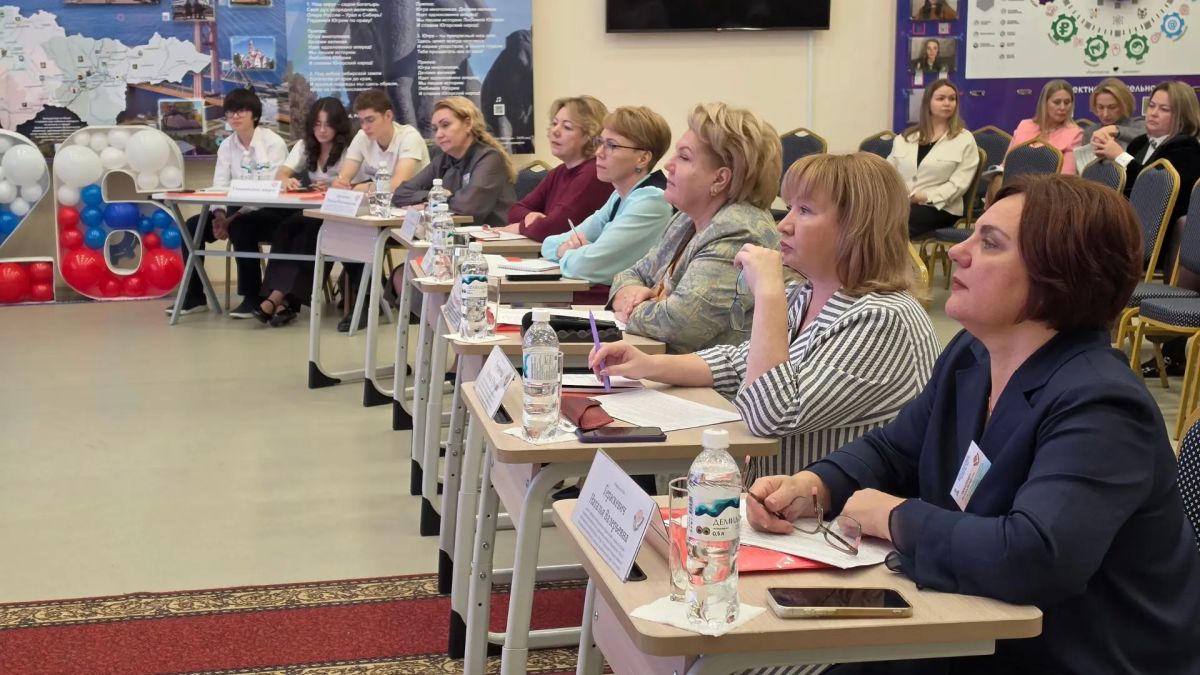 В Сургуте проводится муниципальный этап конкурса педагогического мастерства «Учитель года — 2026» В Сургуте проводится муниципальный этап конкурса педагогического мастерства «Учитель года — 2026»
