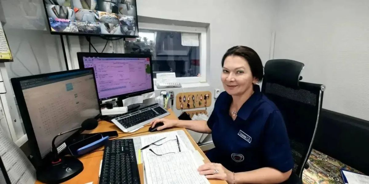 Диспетчер Няганской скорой помогла спасти годовалого малыша