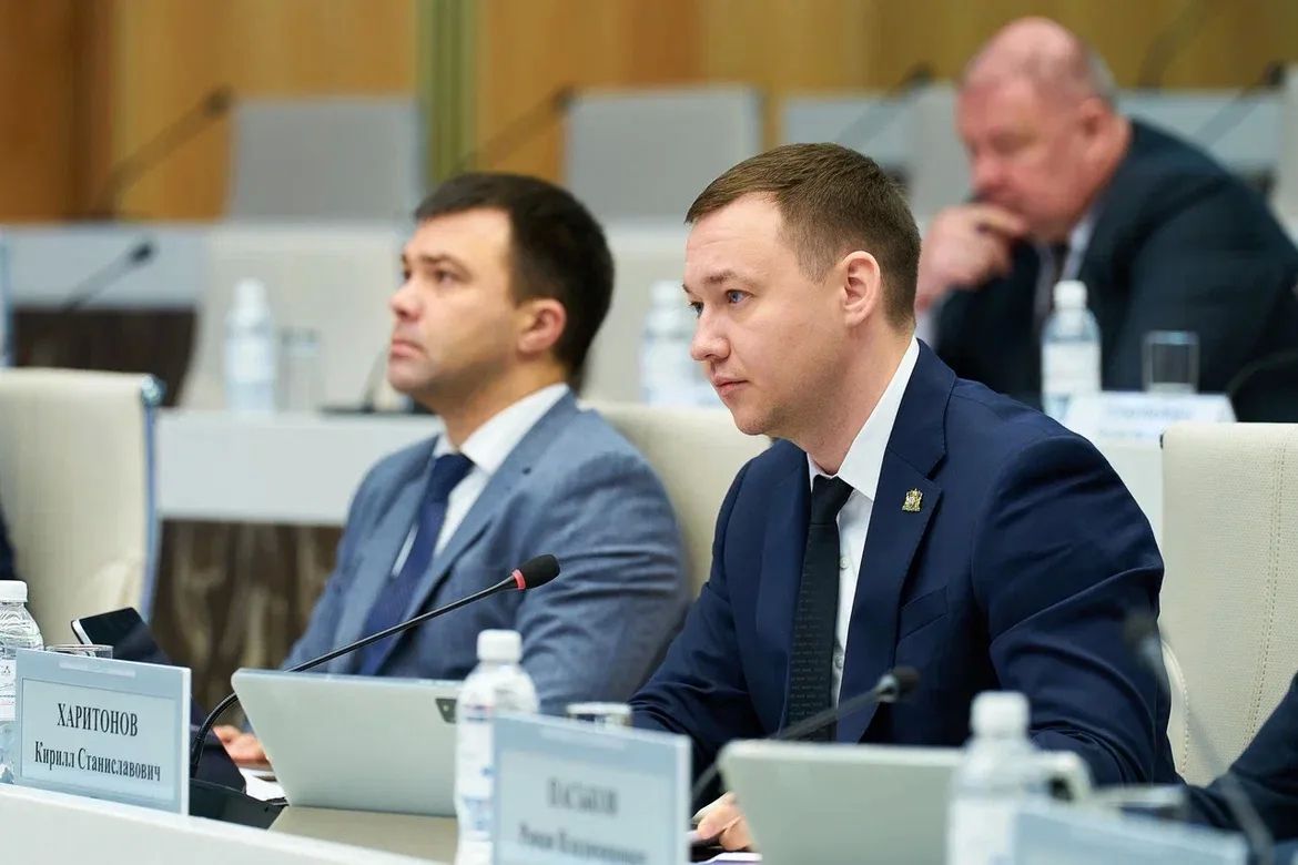 Руслан Кухарук: На заседании Правительства Югры одобрили проект окружного закона о бюджете Югры на 2027 год и на плановый период 2028 и 2029 годов Руслан Кухарук: На заседании Правительства Югры одобрили проект окружного закона о бюджете Югры на 2027 год и на плановый период 2028 и 2029 годов