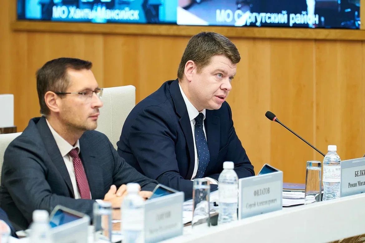 Руслан Кухарук: На заседании Правительства Югры одобрили проект окружного закона о бюджете Югры на 2027 год и на плановый период 2028 и 2029 годов Руслан Кухарук: На заседании Правительства Югры одобрили проект окружного закона о бюджете Югры на 2027 год и на плановый период 2028 и 2029 годов