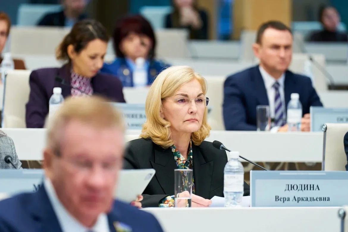 Руслан Кухарук: На заседании Правительства Югры одобрили проект окружного закона о бюджете Югры на 2027 год и на плановый период 2028 и 2029 годов Руслан Кухарук: На заседании Правительства Югры одобрили проект окружного закона о бюджете Югры на 2027 год и на плановый период 2028 и 2029 годов