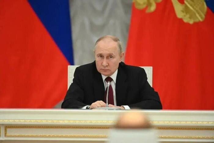 Путин меняет правила: школьные олимпиады не страдают от военной службы